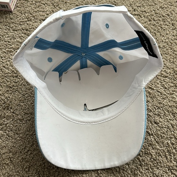 BMW woman’s hat - Picture 3 of 3